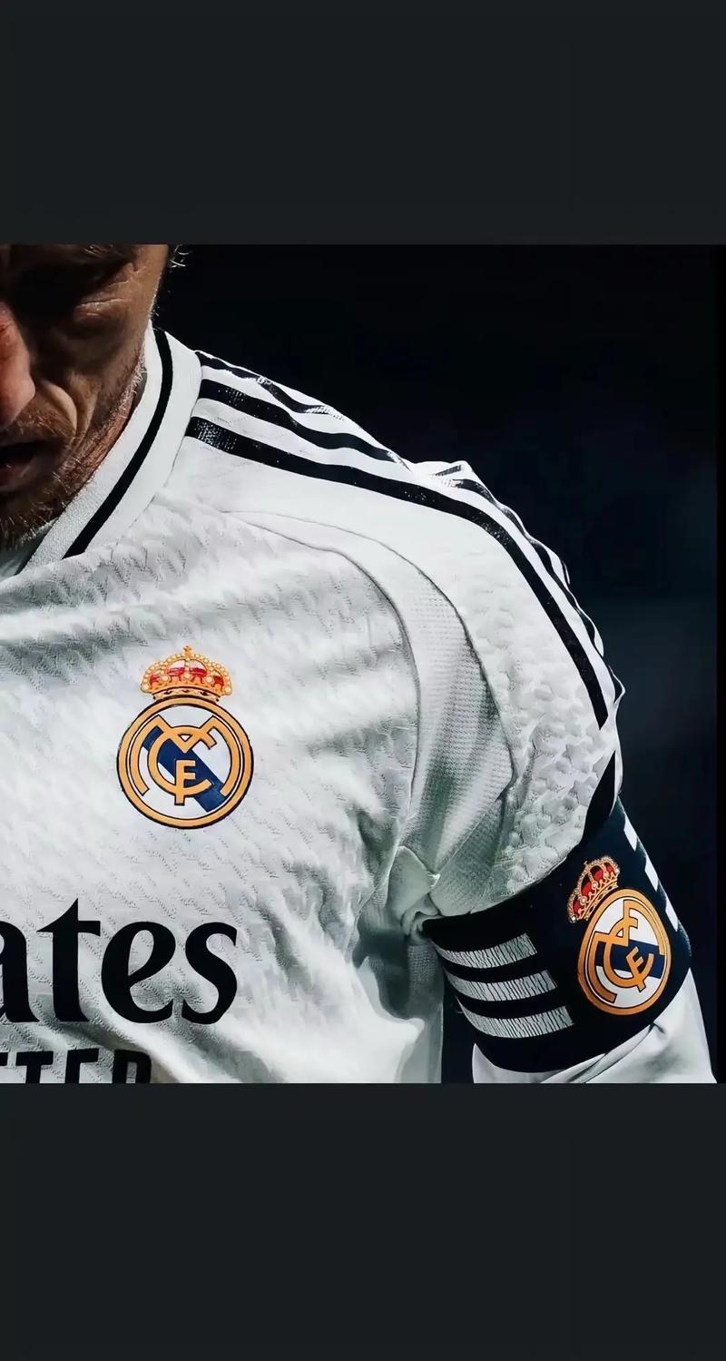 NBA：雄鹿客场大胜76人 字母哥30+12+10